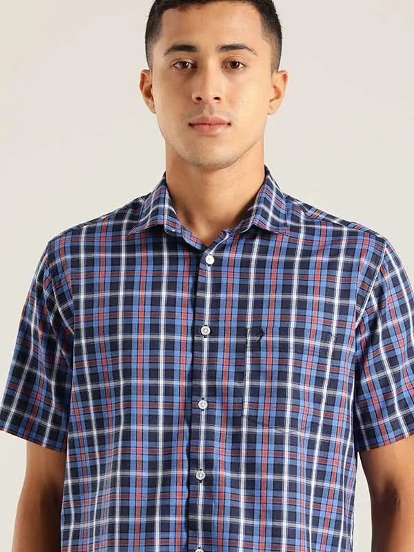 Men Checked Half Sleeve Cotton Blend Shirt